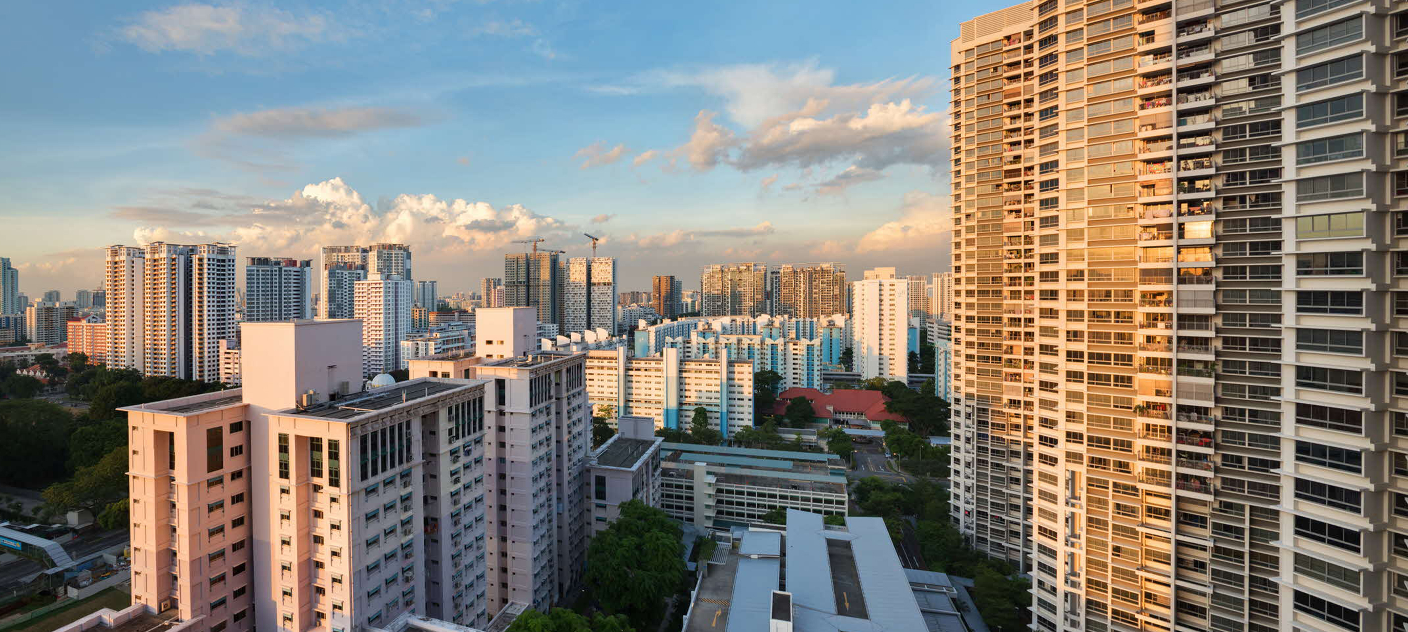 Choosing Between HDB Resale Flats and Executive Condominiums