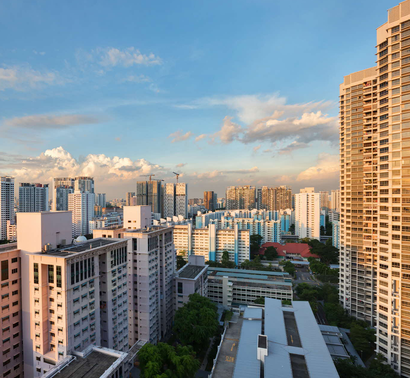 Choosing Between HDB Resale Flats and Executive Condominiums